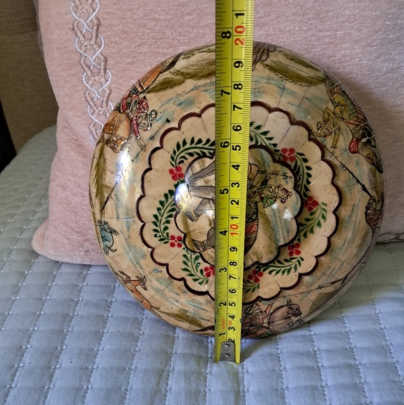 Antique HandPainted Moriage Indian Opium Box w/ Inlaid Camel Bone and Ebony Wood - Picture 13 of 14